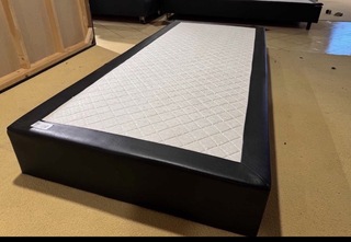 Losse boxspring, zwart